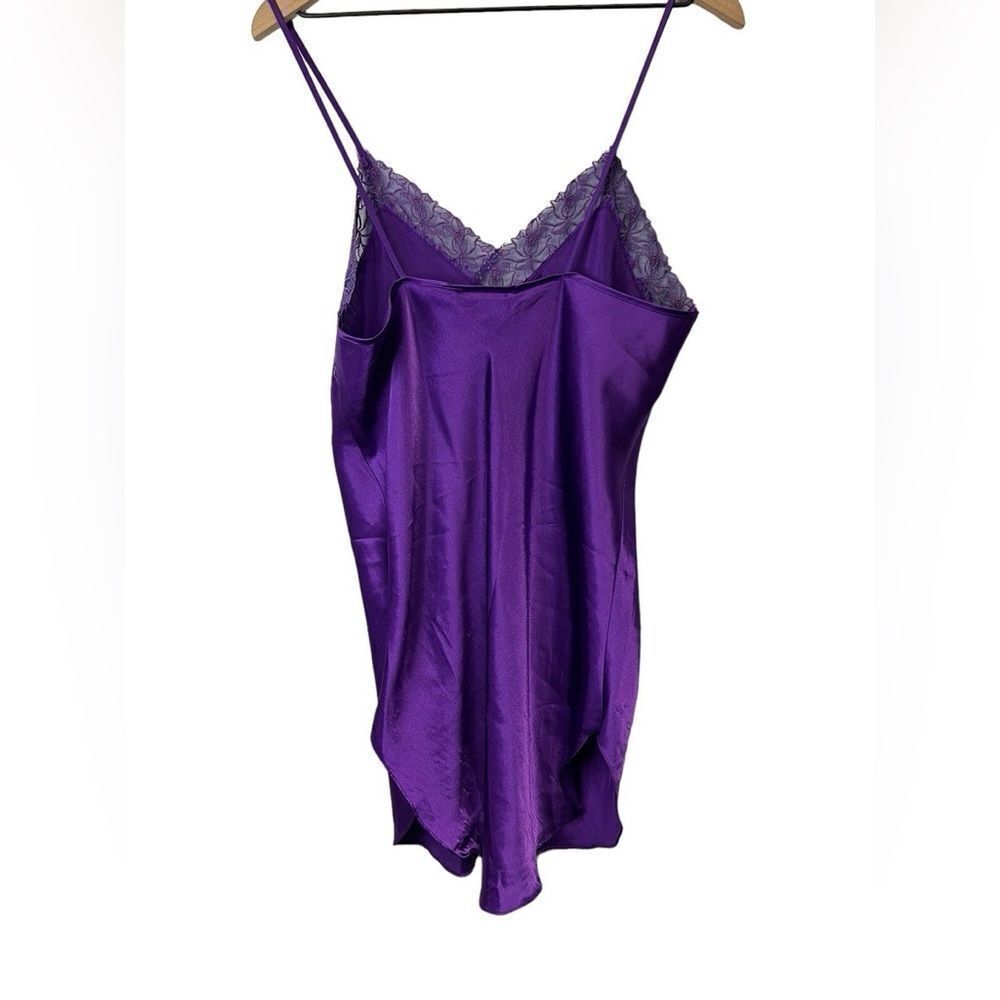 Vintage VS Gold Label Purple Embroidered Floral Lace Chemise Nightgown Slip - Picture 7 of 12